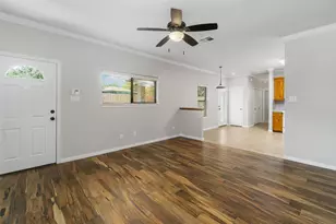 308 Reppert St, Bacliff, TX 77518 - Photo 6