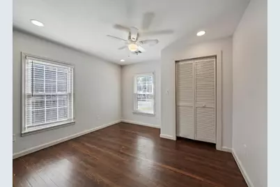 617 E 26th Street, Houston, TX 77008 - Photo 8