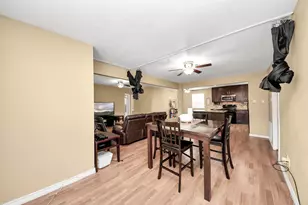 5423 Lillian St, Baytown, TX 77521 - Photo 12