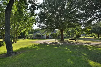 535 Hunters Creek Way, Hockley, TX 77447 - Photo 4