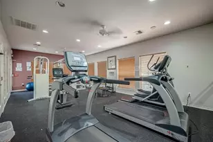 2255 Braeswood Park Dr, Houston, TX 77030 - Photo 16