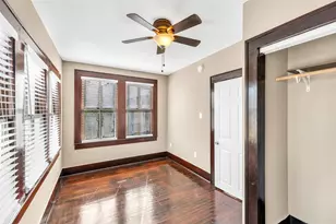 3010 Avenue Q, Galveston, TX 77550 - Photo 4