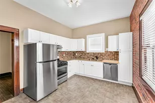 3010 Avenue Q, Galveston, TX 77550 - Photo 8