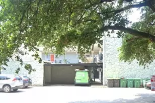 425 Hawthorne St, Houston, TX 77006 - Photo 1