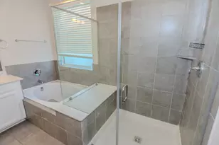 4120 Split Ivy Dr, Houston, TX 77080 - Photo 26
