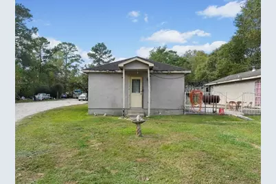 1418 S 7th Street, Conroe, TX 77301 - Photo 2