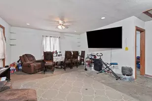 1418 S 7th St, Conroe, TX 77301 - Photo 18