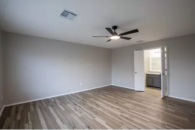 718 Remwick Drive, Houston, TX 77073 - Photo 4