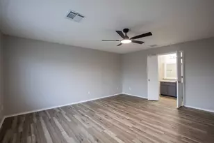 718 Remwick Dr, Houston, TX 77073 - Photo 4