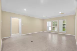 611 N Hickory St, Tomball, TX 77375 - Photo 8
