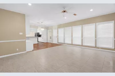 611 N Hickory Street, Tomball, TX 77375 - Photo 14