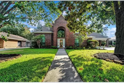 611 N Hickory Street, Tomball, TX 77375 - Photo 2