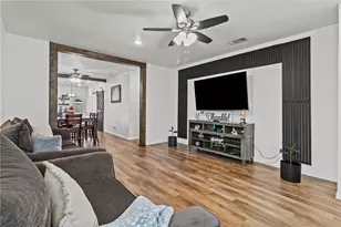 10821 Forbes Brook Dr, Houston, TX 77075 - Photo 4