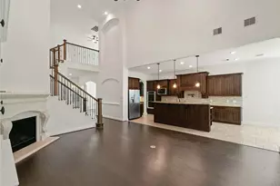 2710 Margaret Fall Ln, Katy, TX 77494 - Photo 10