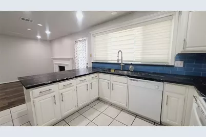 16002 Maple Acres Court, Houston, TX 77095 - Photo 6