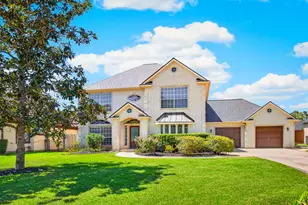 54 S Wind Dr, Montgomery, TX 77356 - Photo 2