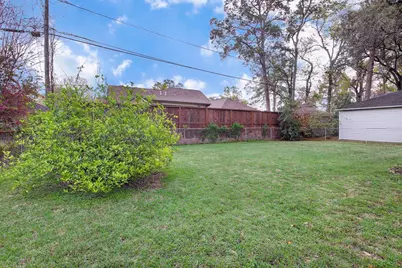 1010 Bay Oaks Road, Houston, TX 77008 - Photo 20