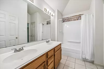 101 Willow Court, Navasota, TX 77868 - Photo 12