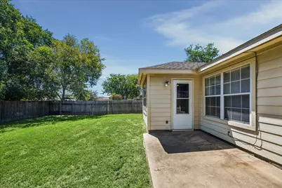 101 Willow Court, Navasota, TX 77868 - Photo 18