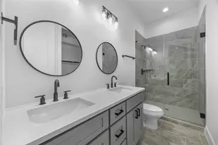 6530 Tuskegee St, Houston, TX 77091 - Photo 14