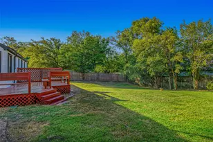 201 N Coulter Dr, Bryan, TX 77803 - Photo 24