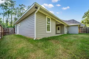 1 Hanover Ln, Panorama Village, TX 77304 - Photo 32