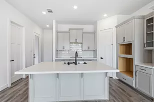19811 Daisy Rdg Dr, Cypress, TX 77433 - Photo 2