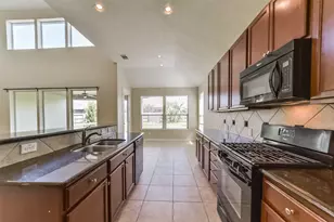 2815 E Trailblazer Ln, Manvel, TX 77578 - Photo 18