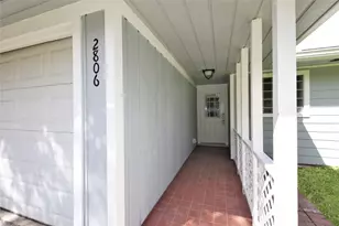 2806 Bluebonnet, Kemah, TX 77565 - Photo 2