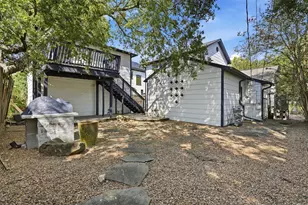 4521 Maple St, Bellaire, TX 77401 - Photo 30