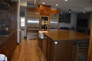 4521 Maple St, Bellaire, TX 77401 - Photo 14