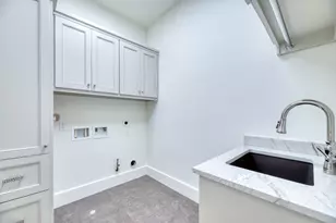 2006 Lexington St, Houston, TX 77098 - Photo 38