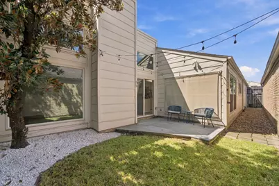2002 Courtney Lane Drive, Houston, TX 77042 - Photo 28