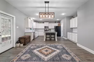 8729 Nathan Dr, Waller, TX 77484 - Photo 10