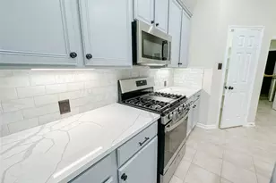 11922 Hueco Tanks Dr, Sugar Land, TX 77498 - Photo 32