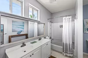 13663 Mutiny Ln, Galveston, TX 77554 - Photo 20