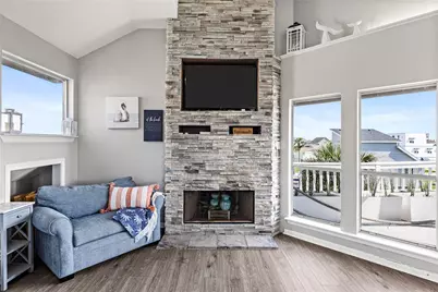 13663 Mutiny Lane, Galveston, TX 77554 - Photo 12