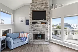 13663 Mutiny Ln, Galveston, TX 77554 - Photo 12