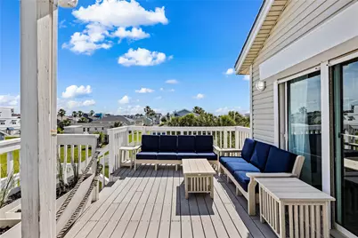 13663 Mutiny Lane, Galveston, TX 77554 - Photo 10