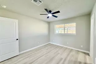 1710 Beaver Bend Rd, Houston, TX 77088 - Photo 22
