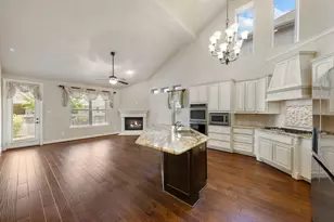 9022 Centennial Dr, Conroe, TX 77384 - Photo 6