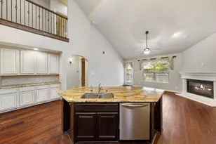 9022 Centennial Dr, Conroe, TX 77384 - Photo 10