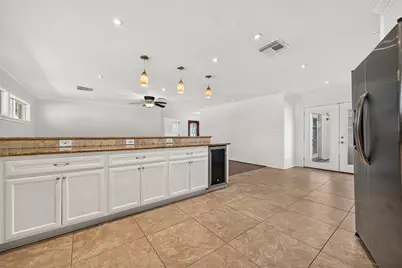 11310 Gaymoor Drive, Houston, TX 77035 - Photo 16