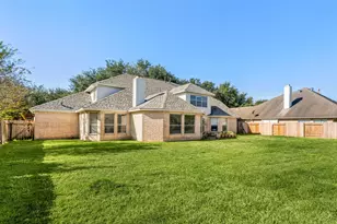 14910 Lake Woodbridge Ct, Sugar Land, TX 77498 - Photo 46