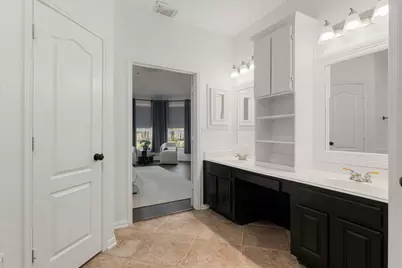 14910 Lake Woodbridge Court, Sugar Land, TX 77498 - Photo 38