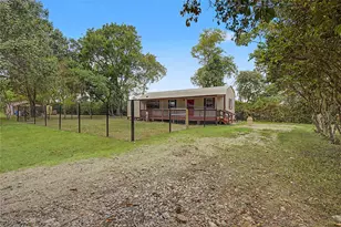 12039 Anderson Rd, Willis, TX 77318 - Photo 4