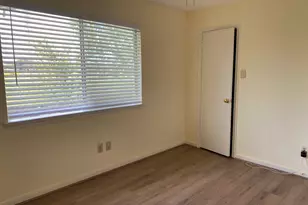 2426 Lakefield Way, Sugar Land, TX 77479 - Photo 12