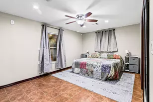 300 Hidden Oaks Dr, Point Blank, TX 77364 - Photo 12