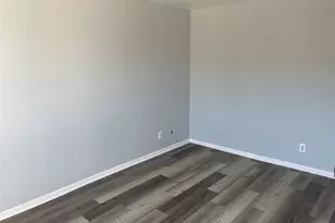 3220 69th St, Galveston, TX 77551 - Photo 10