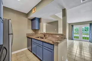 770 Memorial Mews St, Houston, TX 77079 - Photo 14